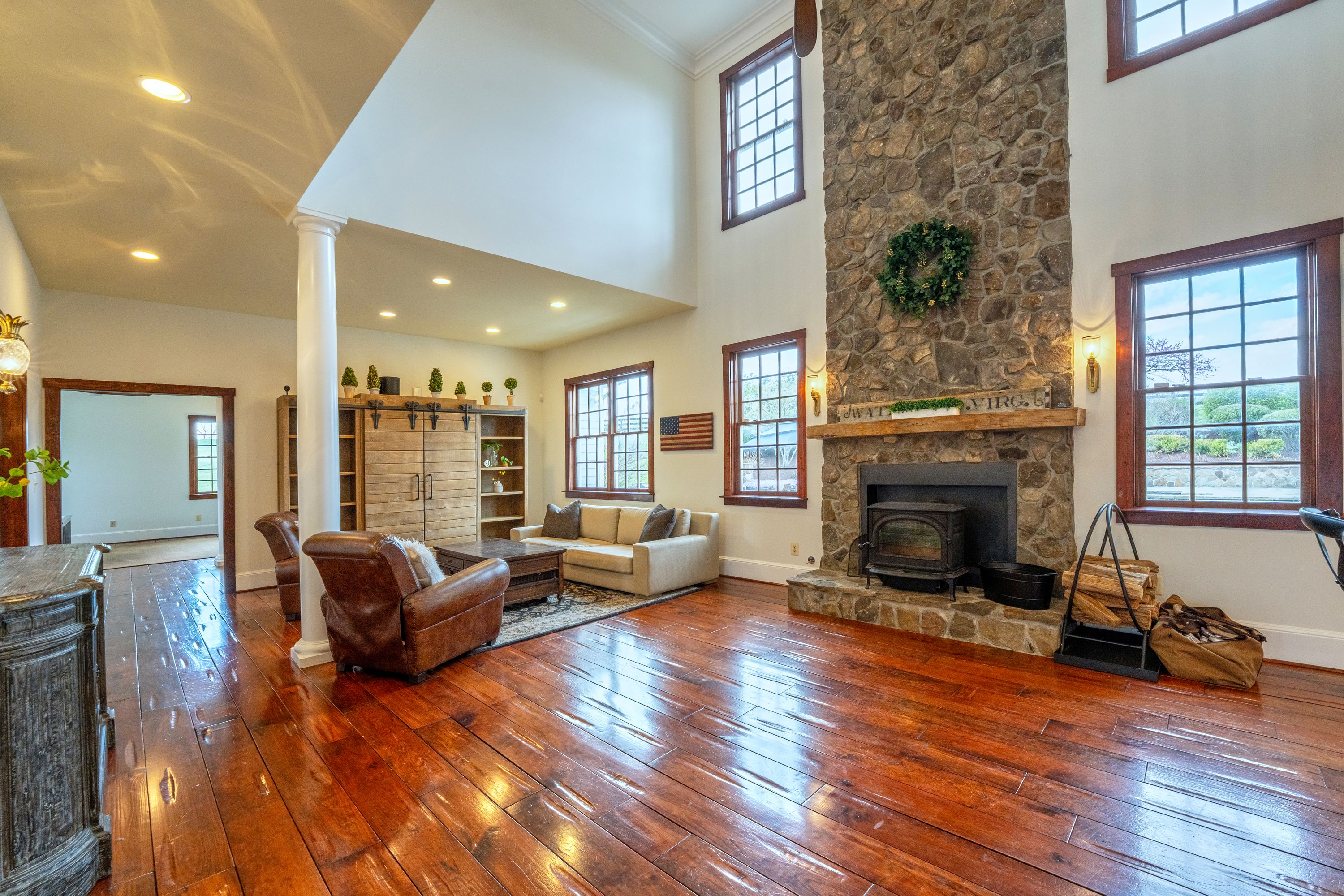  15718 Old Waterford Road, Paeonian Springs, VA, 20129 - 物件實景