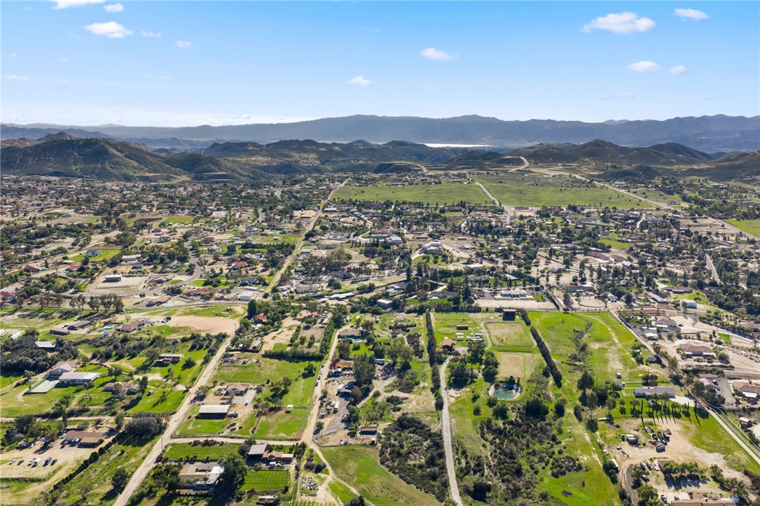 Perris, California, 92570, United States, 4 Bedrooms Bedrooms, ,2 BathroomsBathrooms,Residential,For Sale,2009057