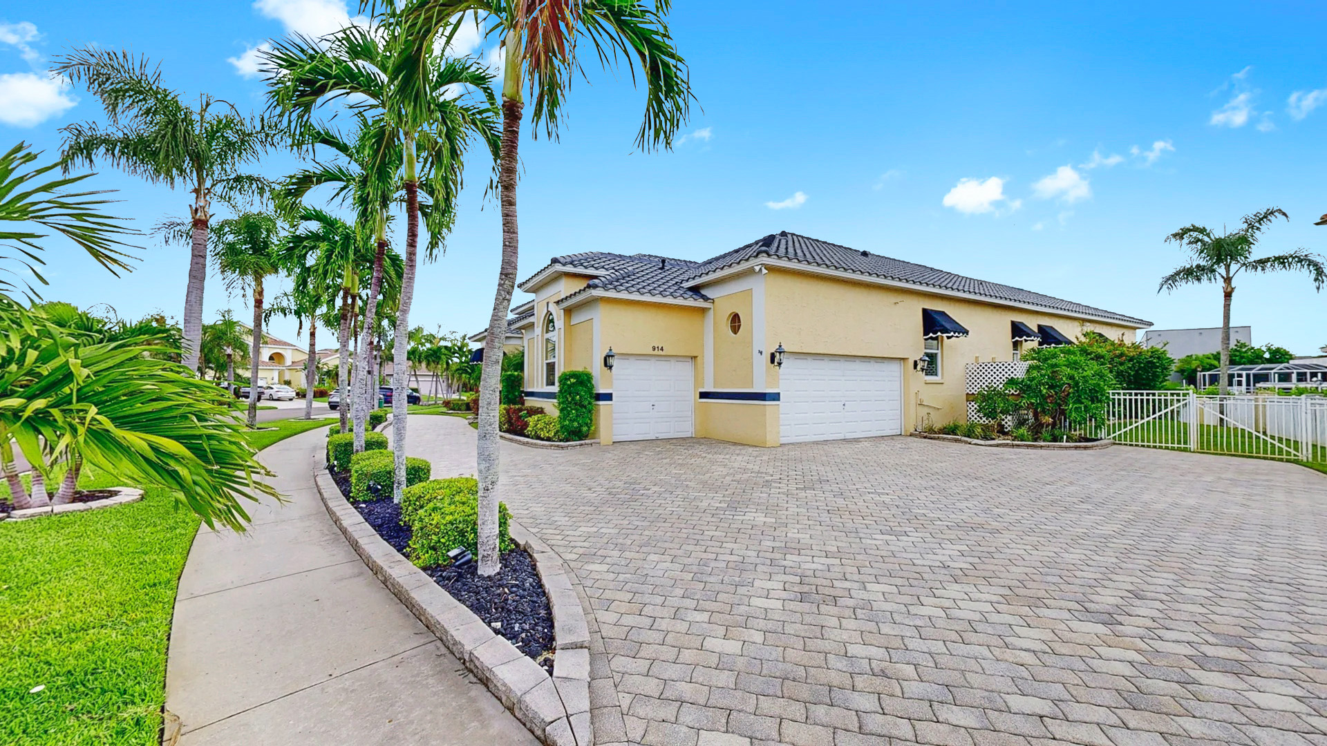 Apollo Beach, Florida, 33572, United States, 4 Bedrooms Bedrooms, ,4 BathroomsBathrooms,Residential,For Sale,1982499