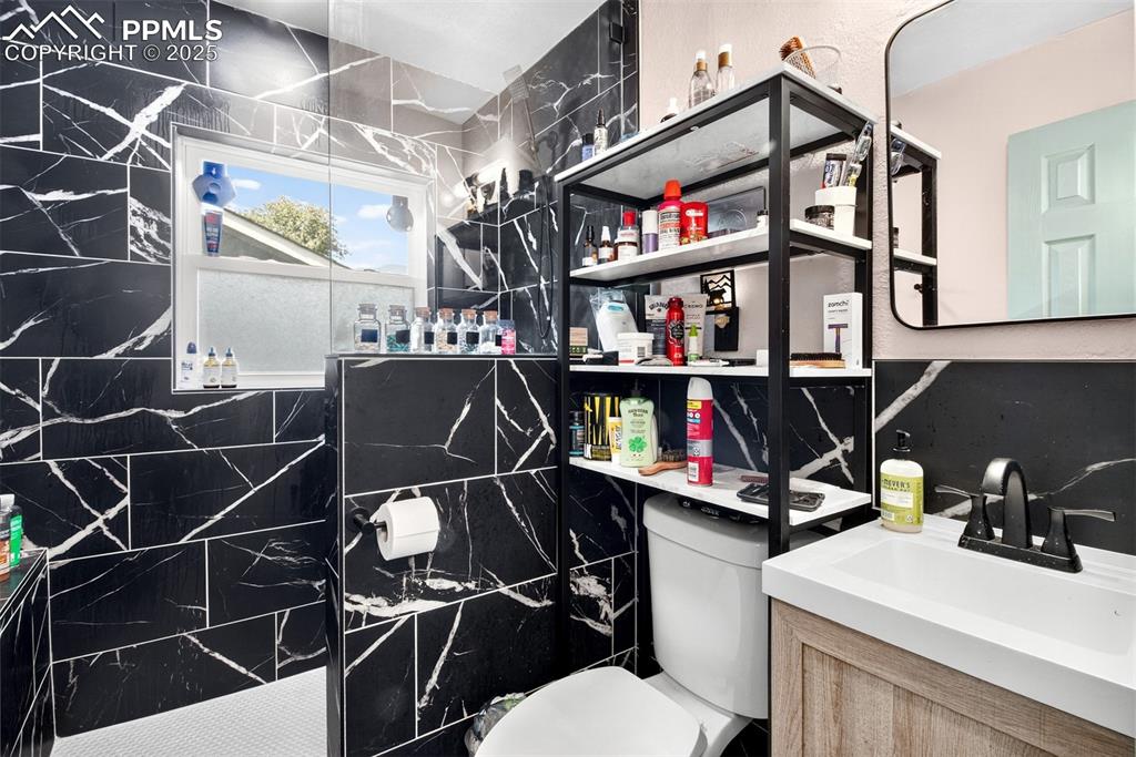 Colorado Springs, Colorado, 80904, United States, ,Residential,For Sale,1972631