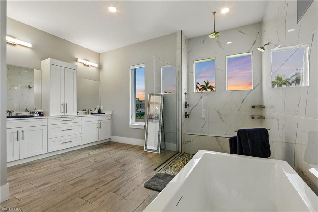 Marco Island, Florida, 34145, United States, 4 Bedrooms Bedrooms, ,3 BathroomsBathrooms,Residential,For Sale,1988077