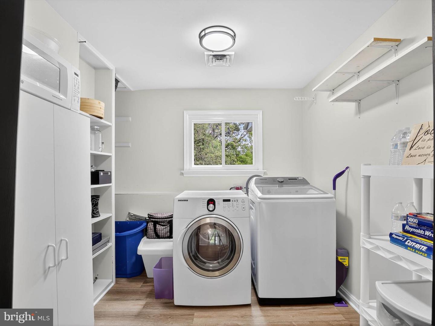 Lancaster, Pennsylvania, 17601, United States, 4 Bedrooms Bedrooms, ,3 BathroomsBathrooms,Residential,For Sale,2003108