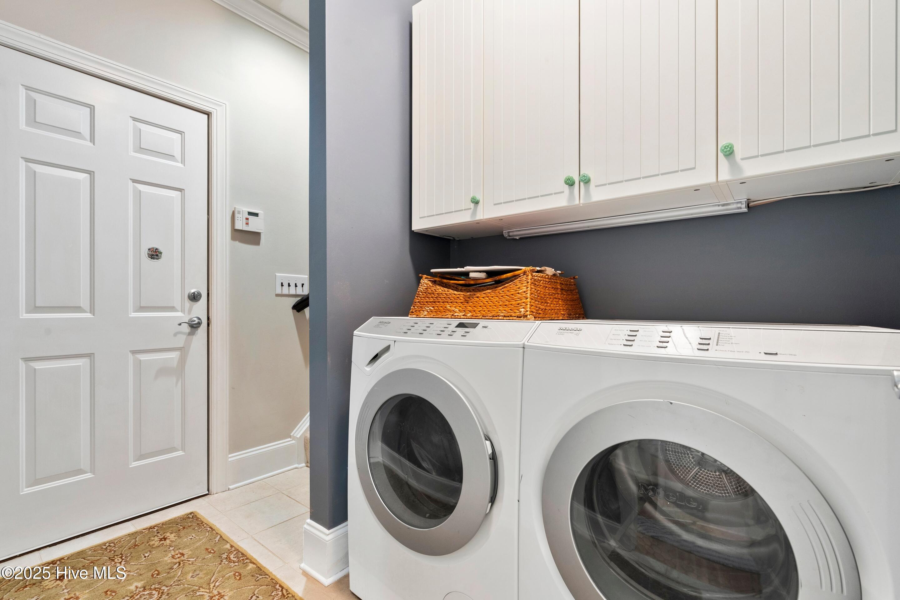 Southport, North Carolina, 28461, United States, 4 Bedrooms Bedrooms, ,4 BathroomsBathrooms,Residential,For Sale,1925893