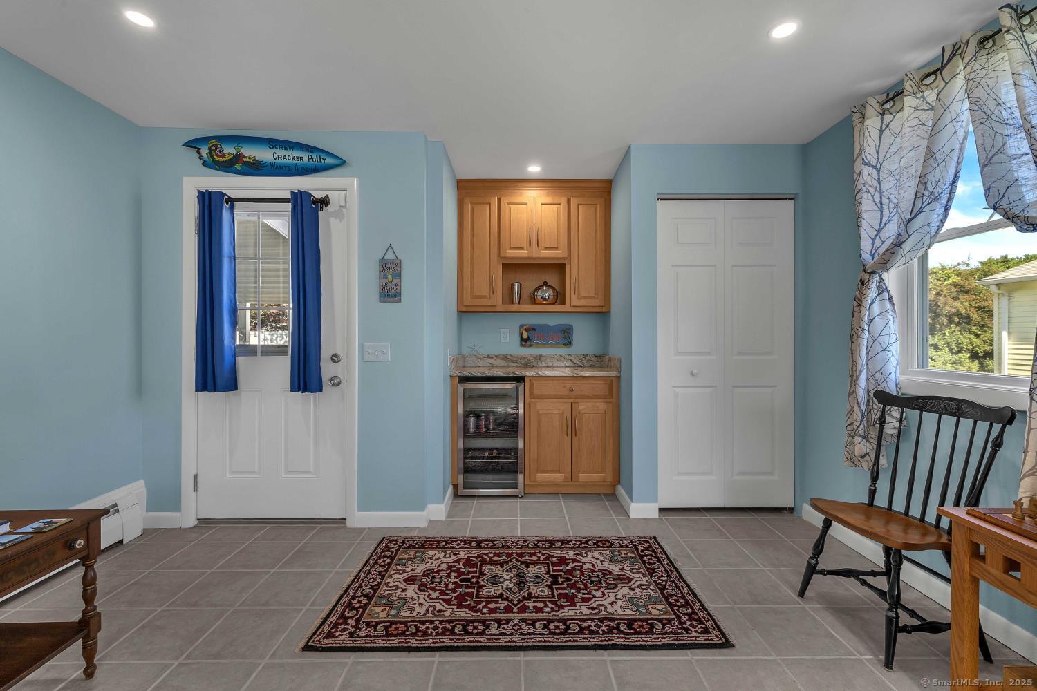 Old Saybrook, Connecticut, 06475, United States, 2 Bedrooms Bedrooms, ,2 BathroomsBathrooms,Residential,For Sale,1895780