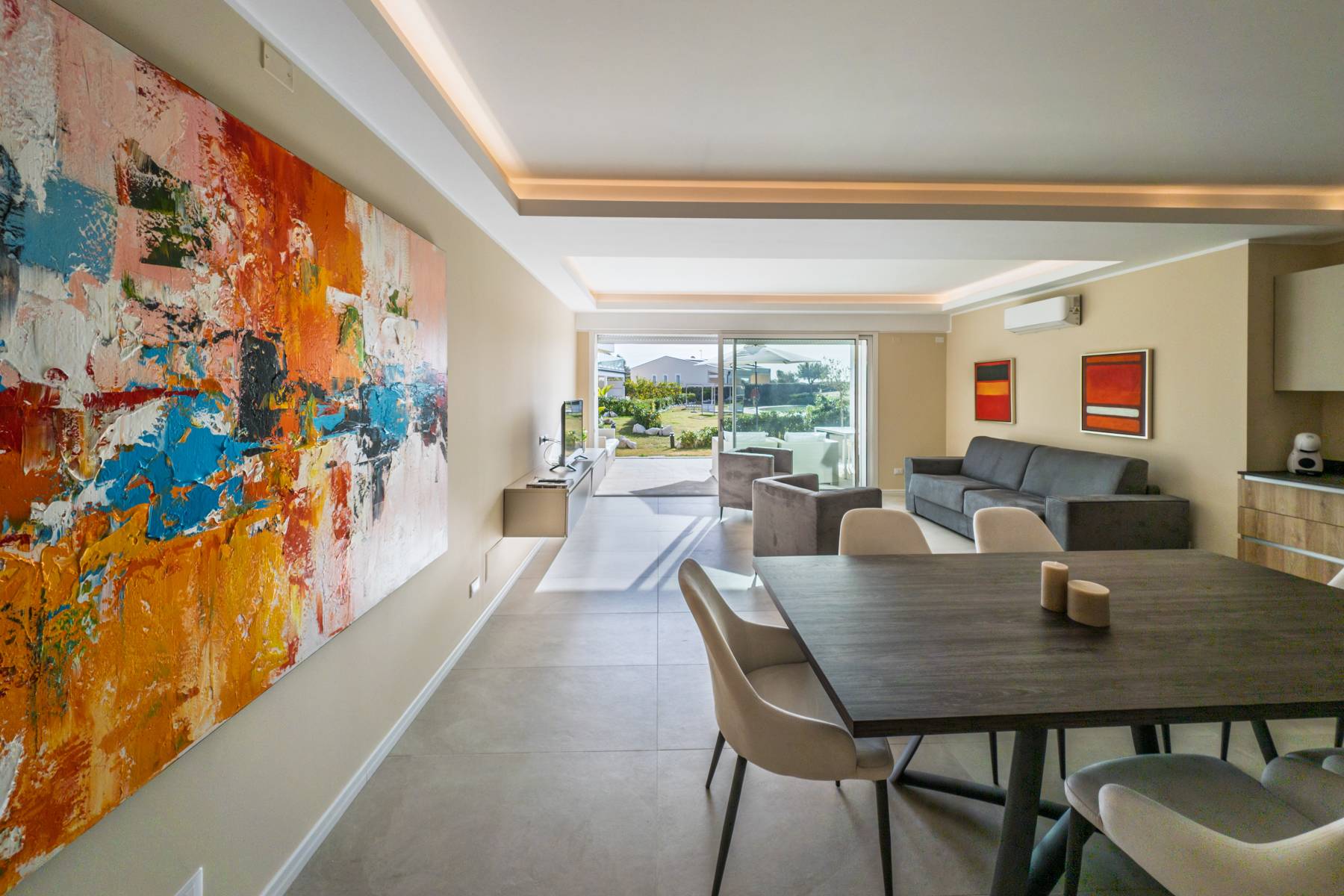 Modern apartment on the beach of Kala e Moru 