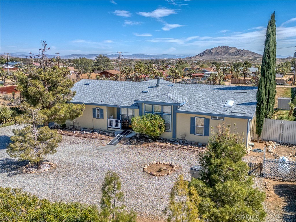 Avalon Ave, Yucca Valley, CA 92284 #1