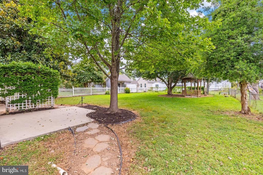 Fredericksburg, Virginia, 22401, United States, 3 Bedrooms Bedrooms, ,3 BathroomsBathrooms,Residential,For Sale,1903786