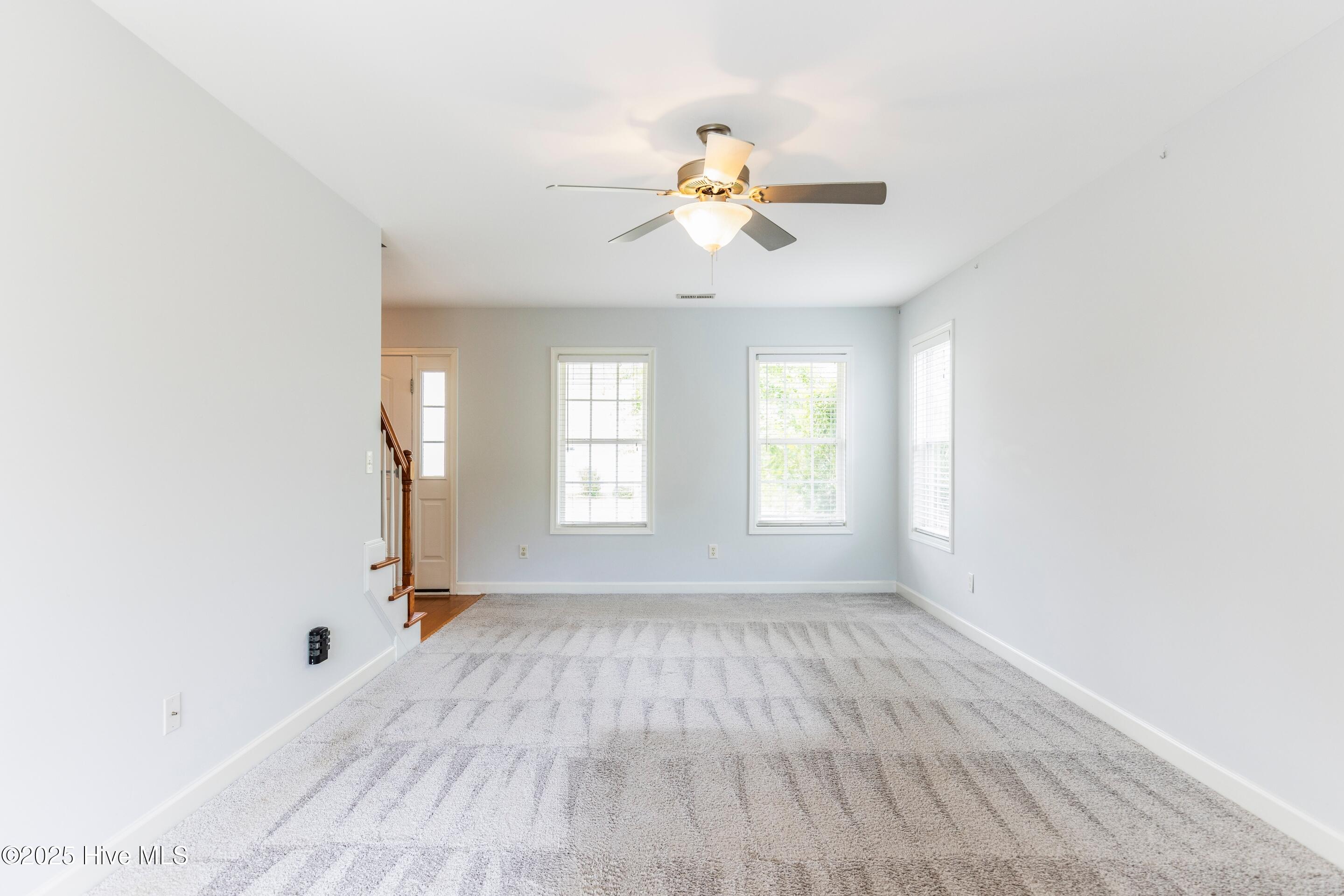 Wilmington, North Carolina, 28412, United States, 4 Bedrooms Bedrooms, ,3 BathroomsBathrooms,Residential,For Sale,1932044
