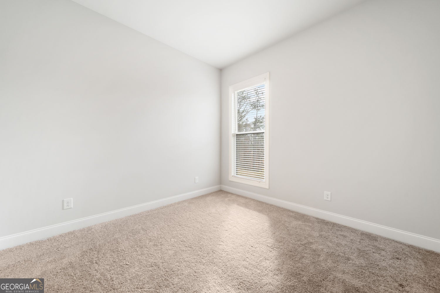 Buford, Georgia, 30518, United States, 5 Bedrooms Bedrooms, ,3 BathroomsBathrooms,Residential,For Sale,2006599