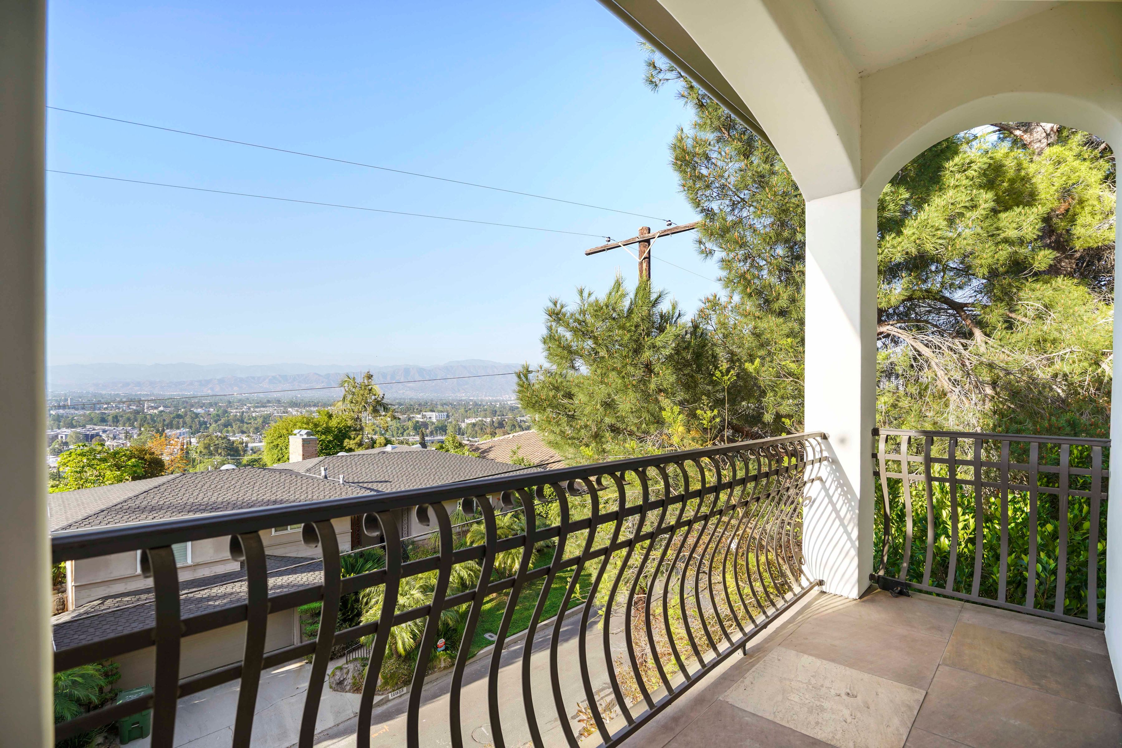  10940 Terryview Drive - 物件實景