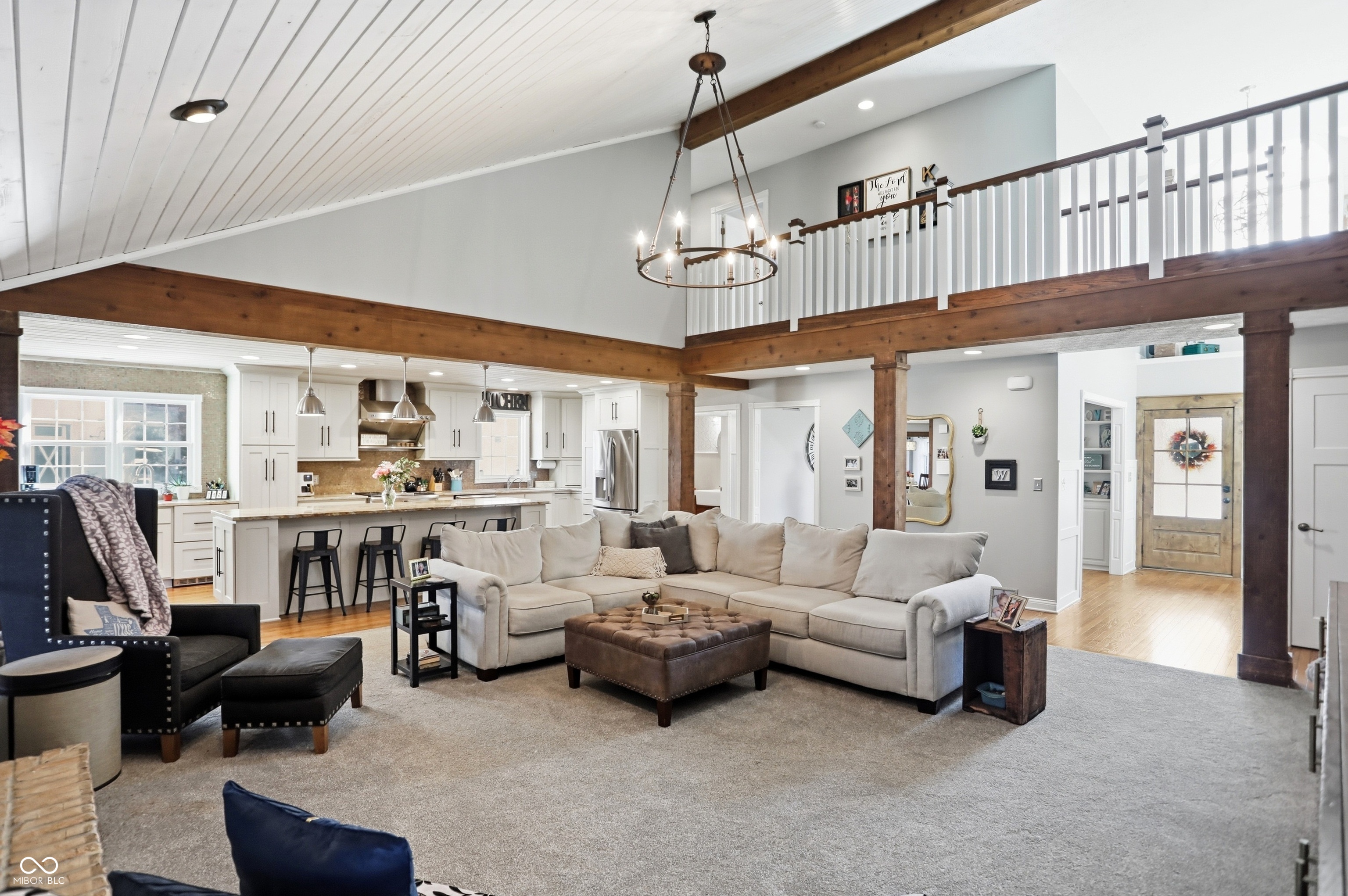 Bargersville, Indiana, 46106, United States, 5 Bedrooms Bedrooms, ,6 BathroomsBathrooms,Residential,For Sale,1992401