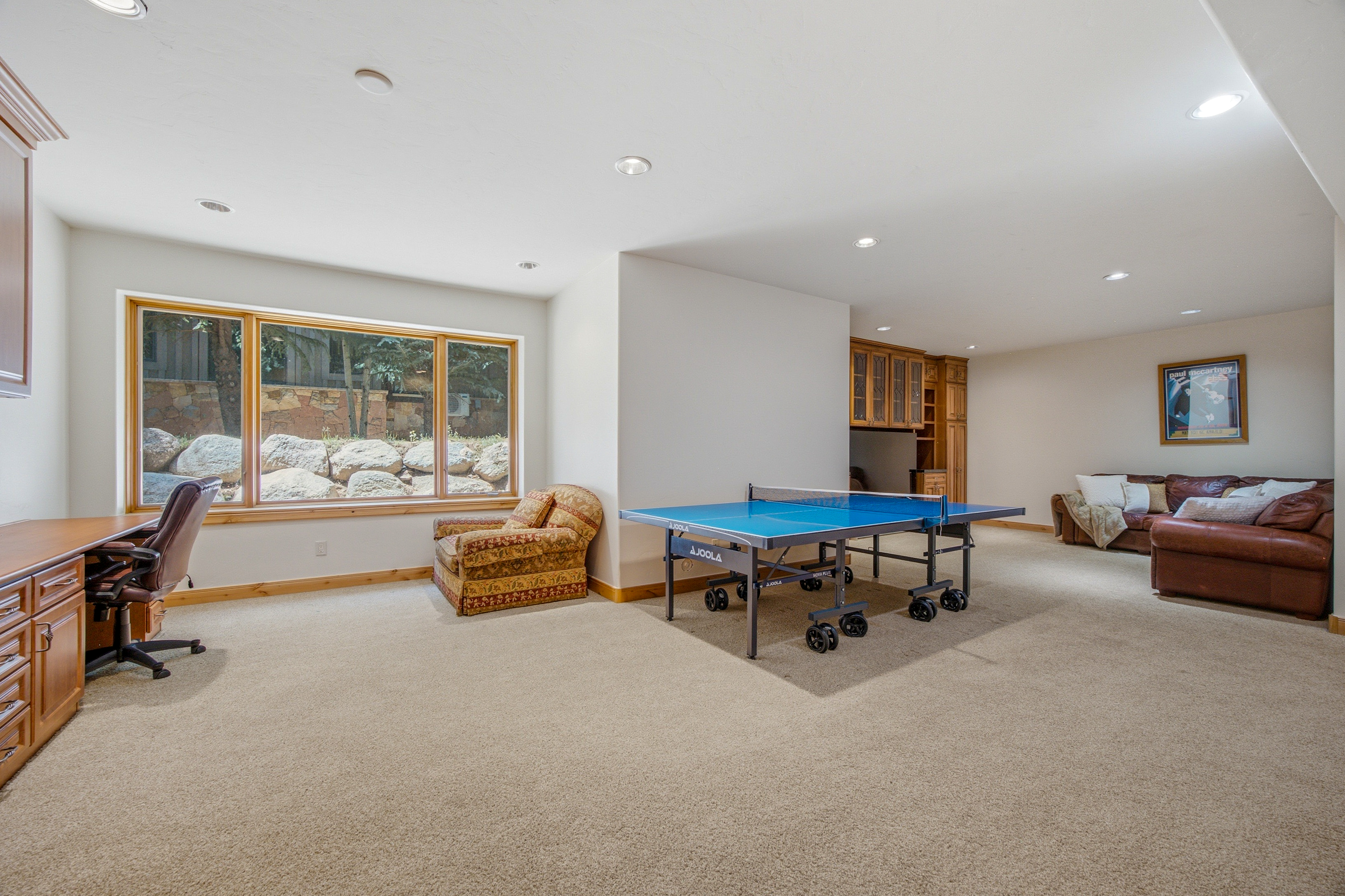  Custom-built, Single-family Home in the Exclusive Grand Traverse Neighborhood - 物件實景