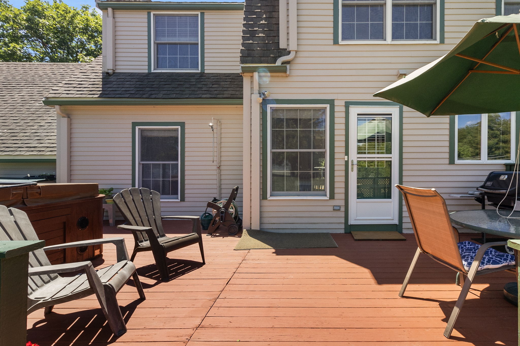  227 Prospect Avenue, Middletown, RI 02842 - 物件實景
