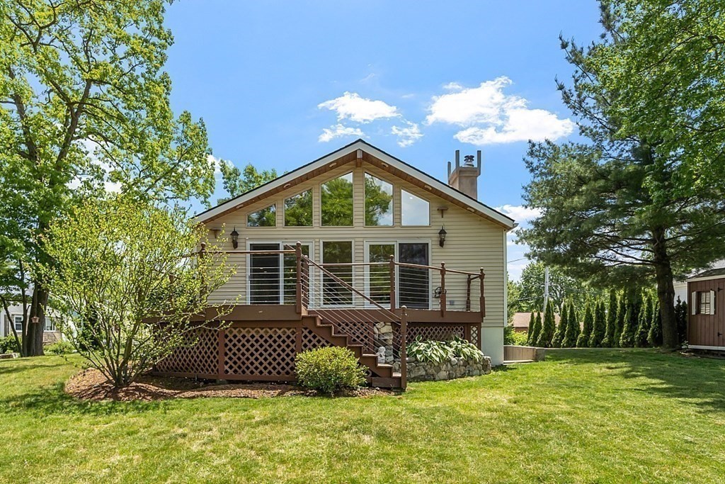 Malden, Massachusetts, 02148, United States, 3 Bedrooms Bedrooms, ,2 BathroomsBathrooms,Residential,For Sale,1938080