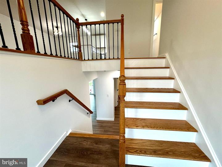 Lawrence, New Jersey, 08648, United States, 4 Bedrooms Bedrooms, ,3 BathroomsBathrooms,Residential,For Sale,1930048