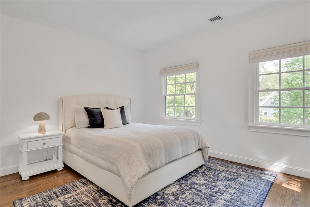 Wellesley, Massachusetts, 02481, United States, 6 Bedrooms Bedrooms, ,8 BathroomsBathrooms,Residential,For Sale,1941628