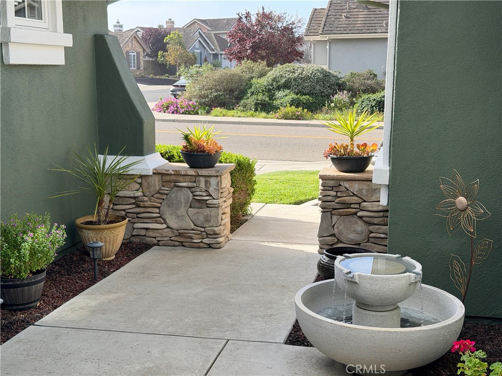 Lompoc, California, 93436, United States, 4 Bedrooms Bedrooms, ,3 BathroomsBathrooms,Residential,For Sale,2030840