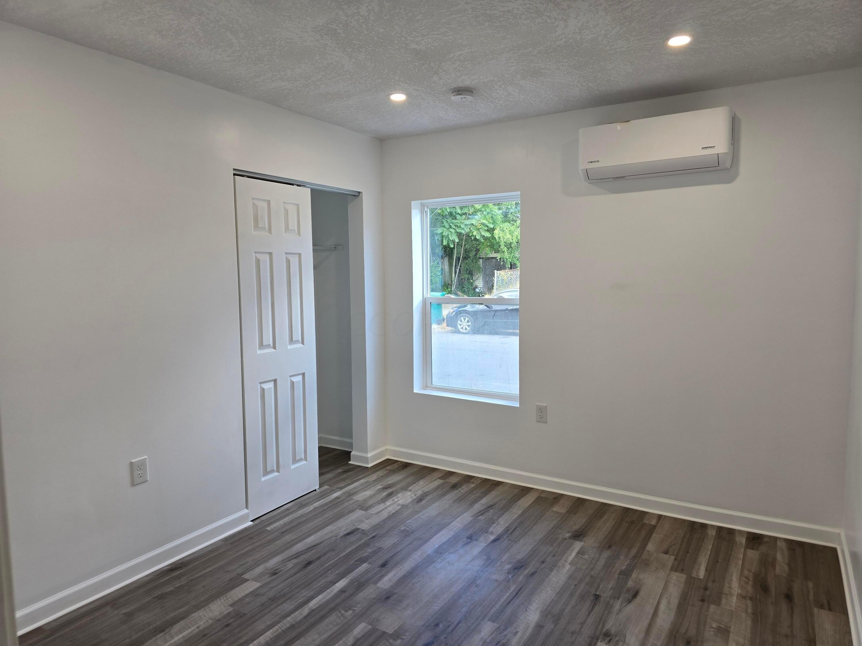 Newark, Ohio, 43055, United States, ,Residential,For Sale,1976032