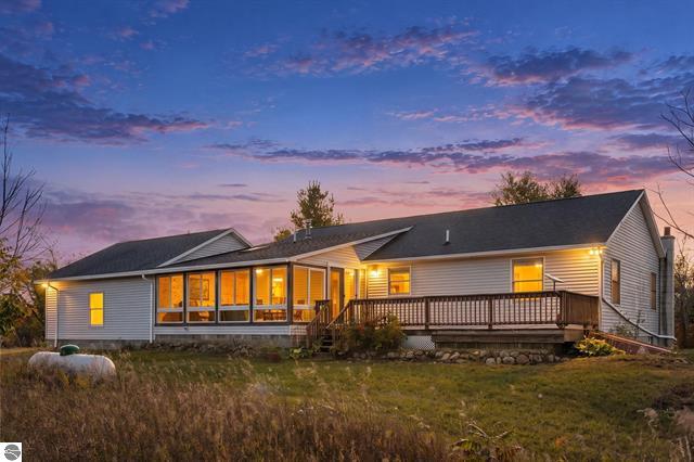 1 Mile Rd, Levering, MI 49755