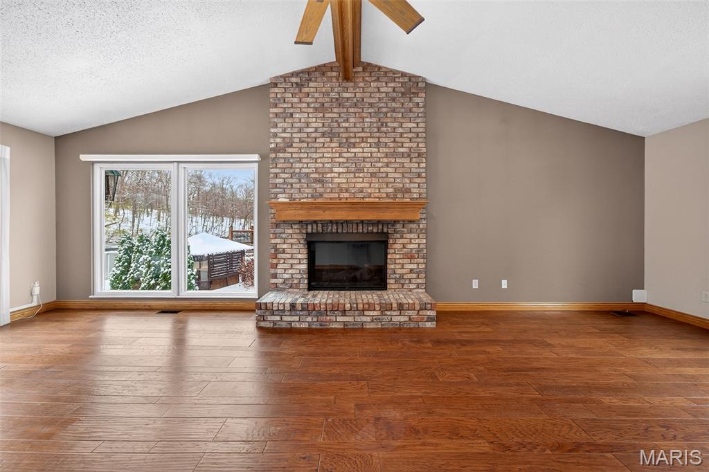 Lake St Louis, Missouri, 63367, United States, 5 Bedrooms Bedrooms, ,5 BathroomsBathrooms,Residential,For Sale,2001706