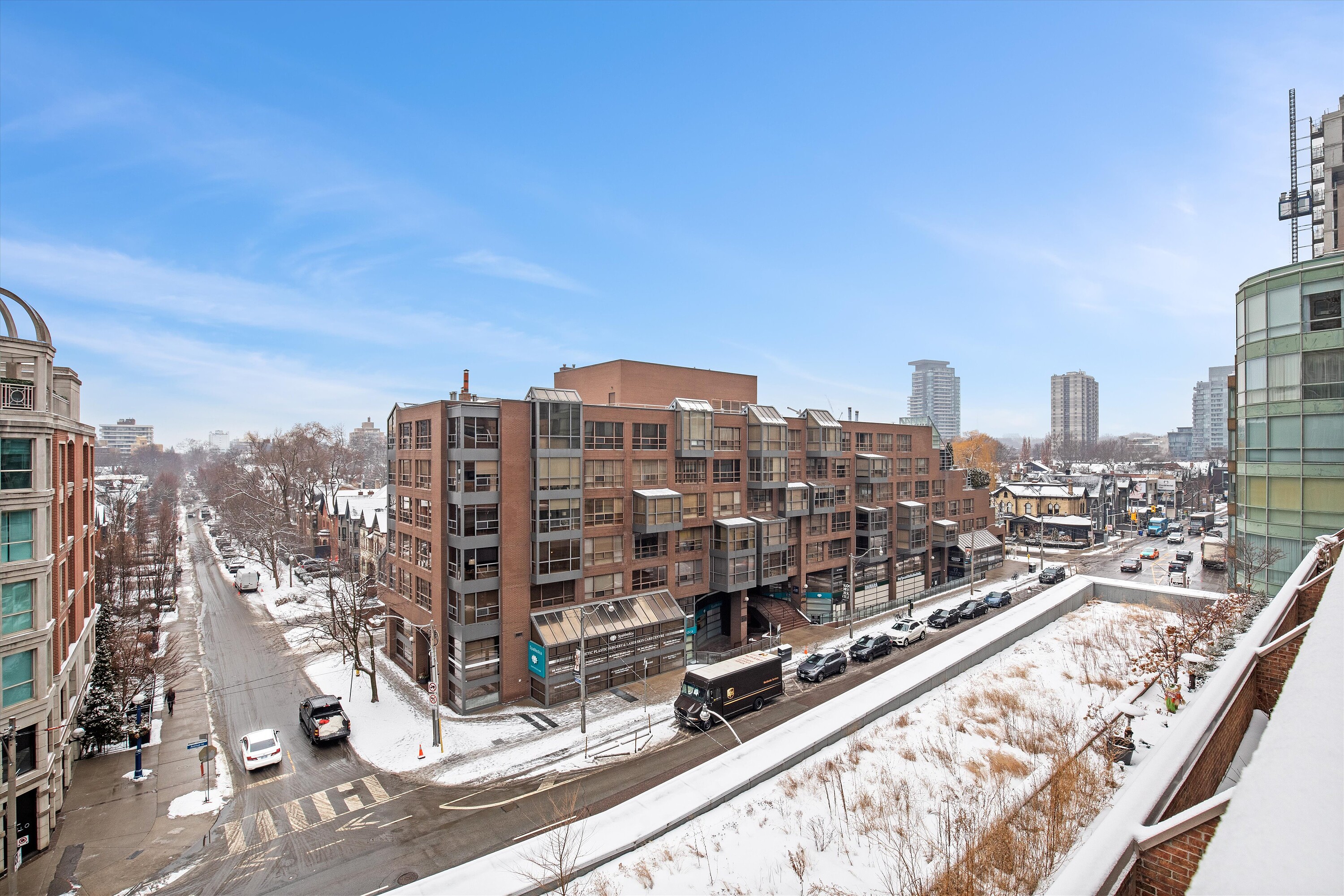  Residences of Hazelton Lane - 物件實景