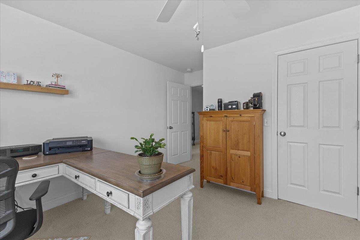 Essex Junction, Vermont, 05452, United States, 3 Bedrooms Bedrooms, ,3 BathroomsBathrooms,Residential,For Sale,1943332