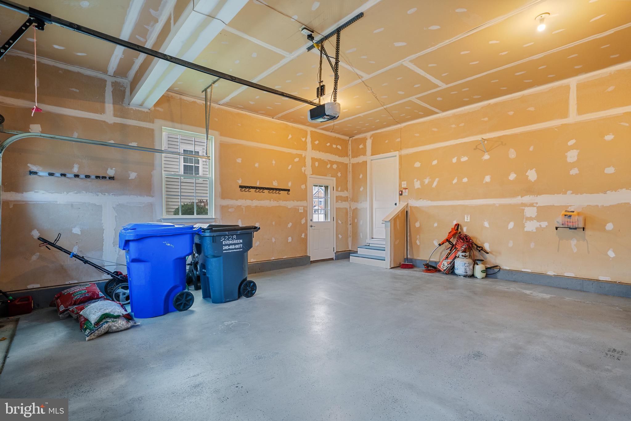 Waldorf, Maryland, 20602, United States, 4 Bedrooms Bedrooms, ,3 BathroomsBathrooms,Residential,For Sale,2001187