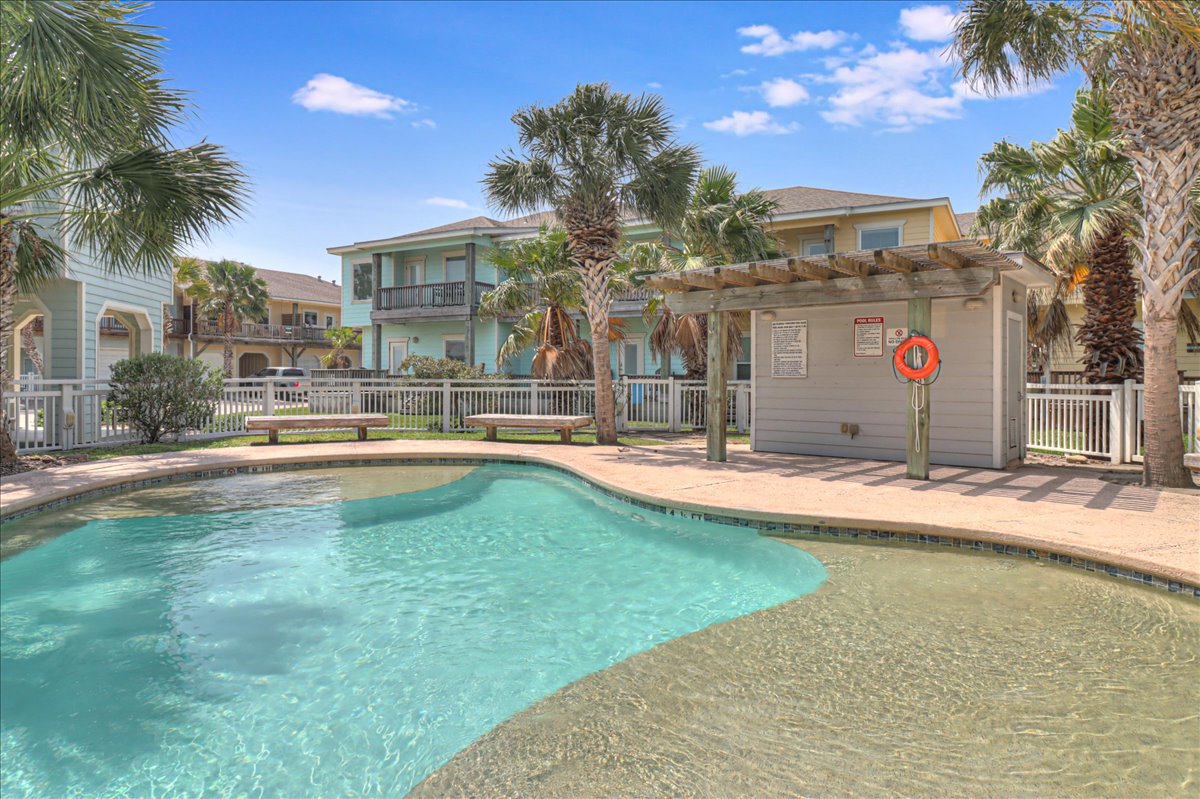 Port Aransas, Texas, 78373, United States, 3 Bedrooms Bedrooms, ,3 BathroomsBathrooms,Residential,For Sale,1984439