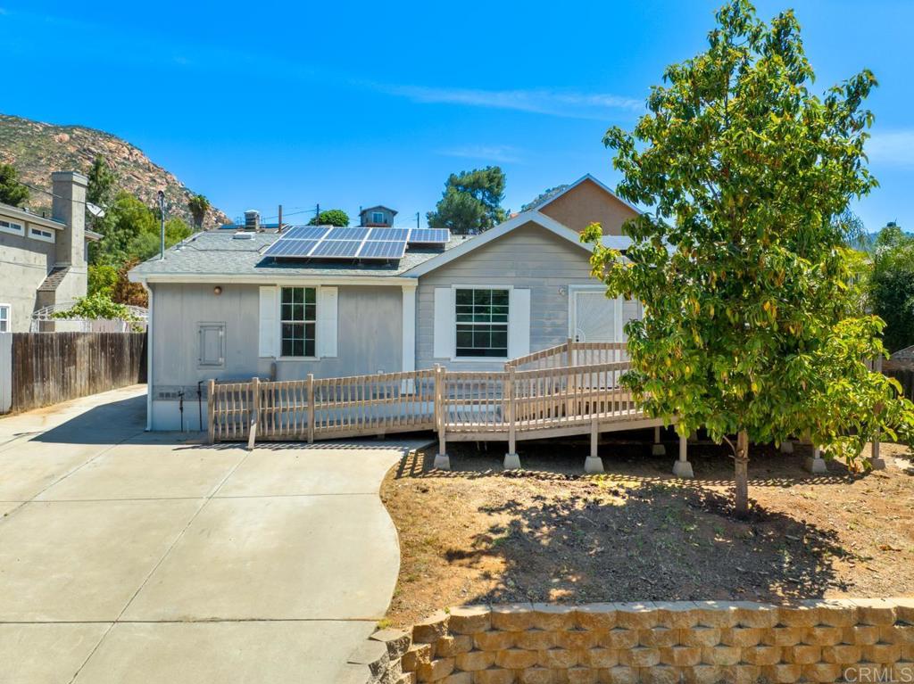 El Cajon, California, 92019, United States, 3 Bedrooms Bedrooms, ,2 BathroomsBathrooms,Residential,For Sale,1829527