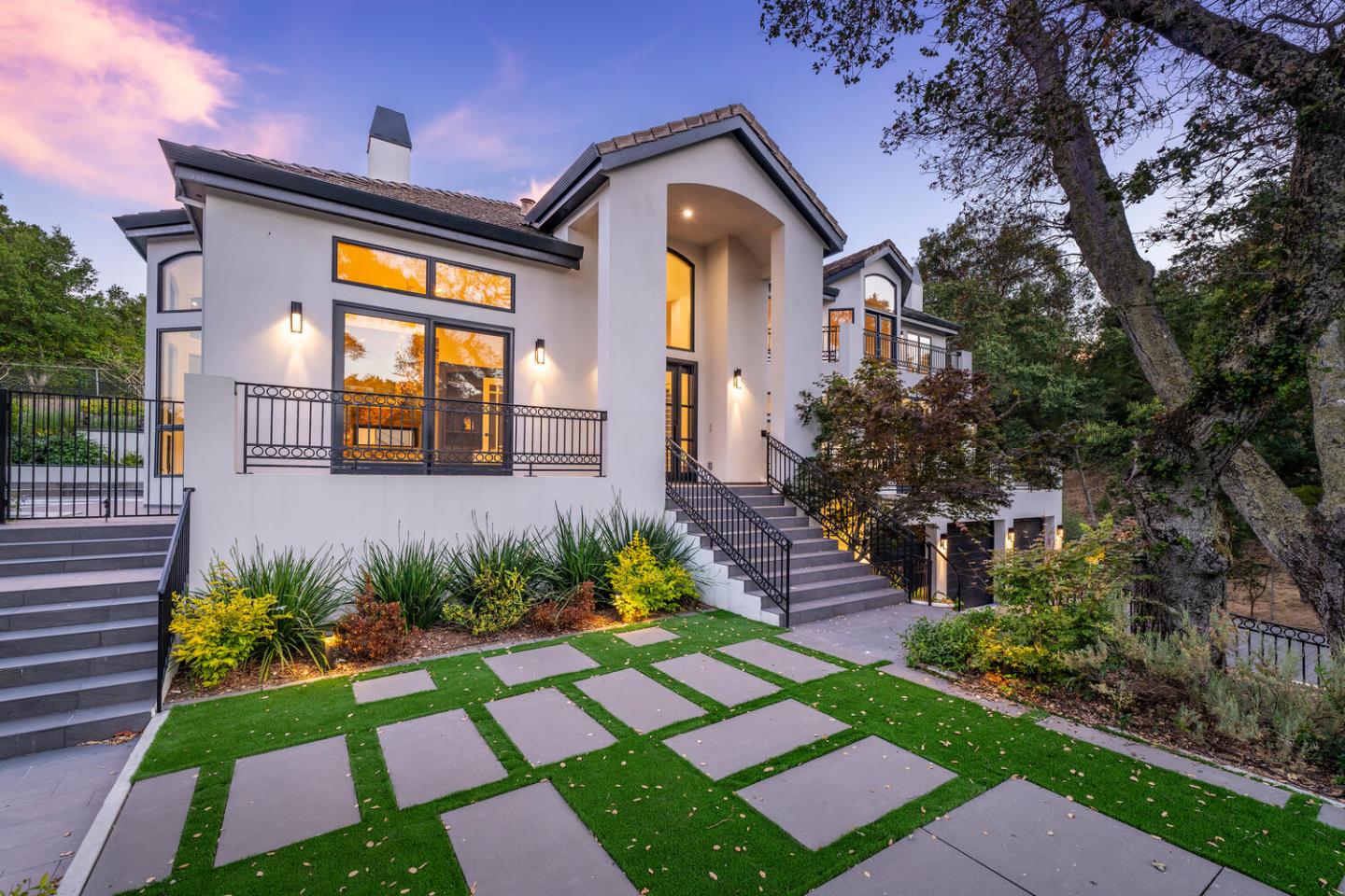 Woodside, California, 94062, United States, 4 Bedrooms Bedrooms, ,5 BathroomsBathrooms,Residential,For Sale,1911860