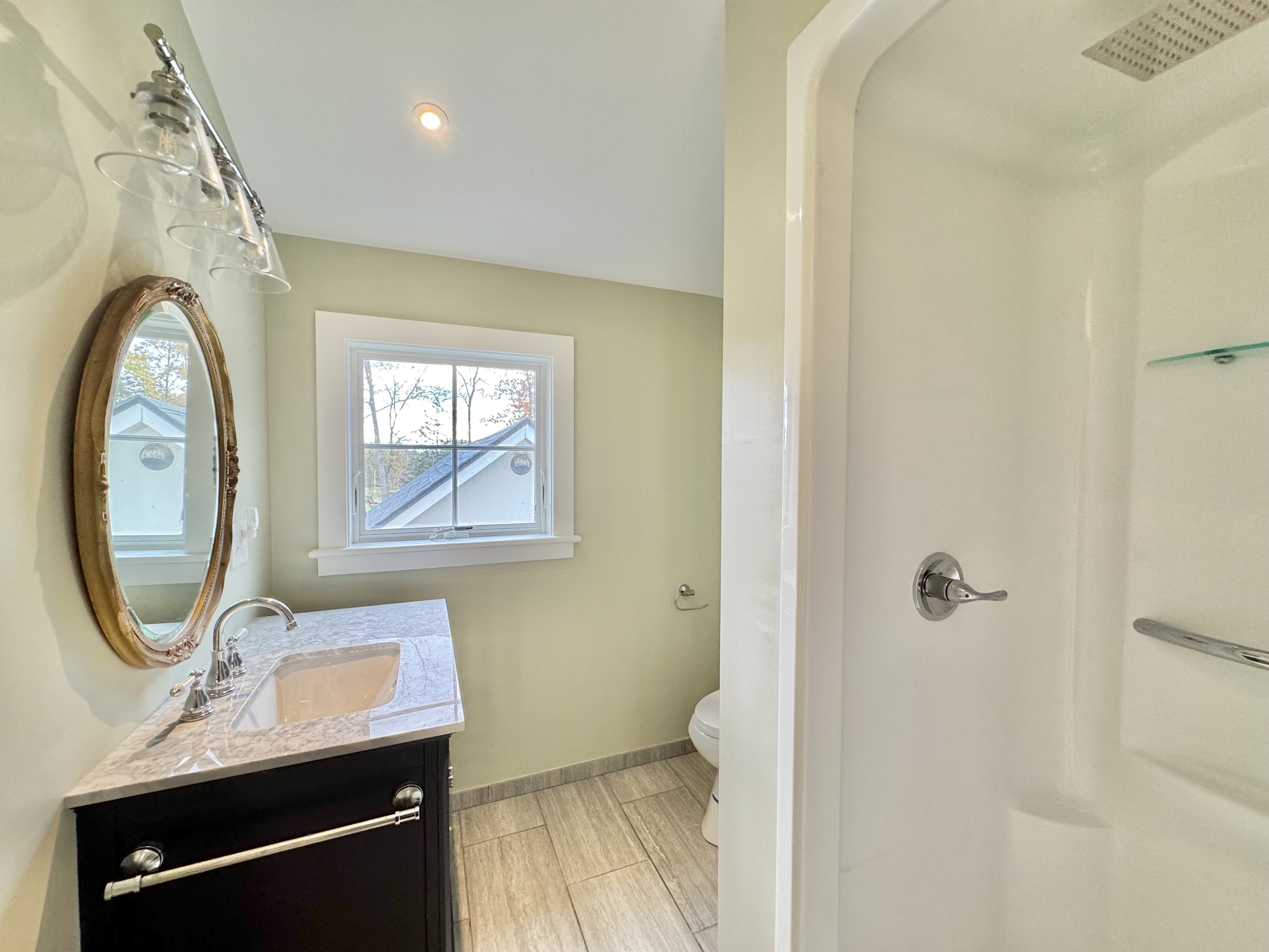 Greenville, New York, 12083, United States, 2 Bedrooms Bedrooms, ,2 BathroomsBathrooms,Residential,For Sale,1987342