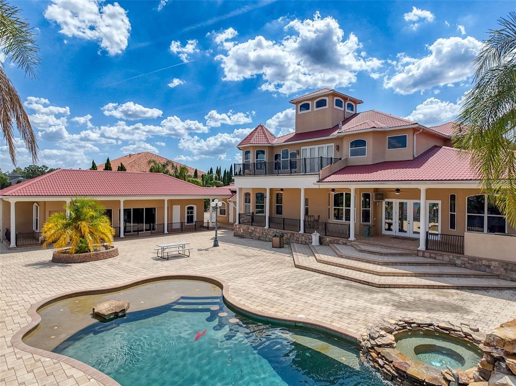 Thonotosassa, Florida, 33592, United States, 4 Bedrooms Bedrooms, ,7 BathroomsBathrooms,Residential,For Sale,1788935