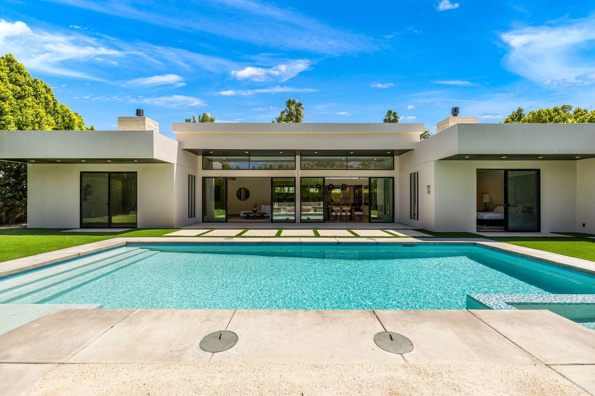Palm Springs, California, 92262, United States, 5 Bedrooms Bedrooms, ,4 BathroomsBathrooms,Residential,For Sale,1805387