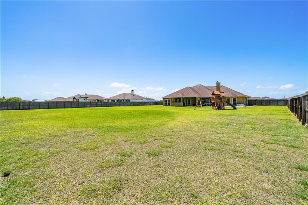Corpus Christi, Texas, 78414, United States, 4 Bedrooms Bedrooms, ,3 BathroomsBathrooms,Residential,For Sale,1868505
