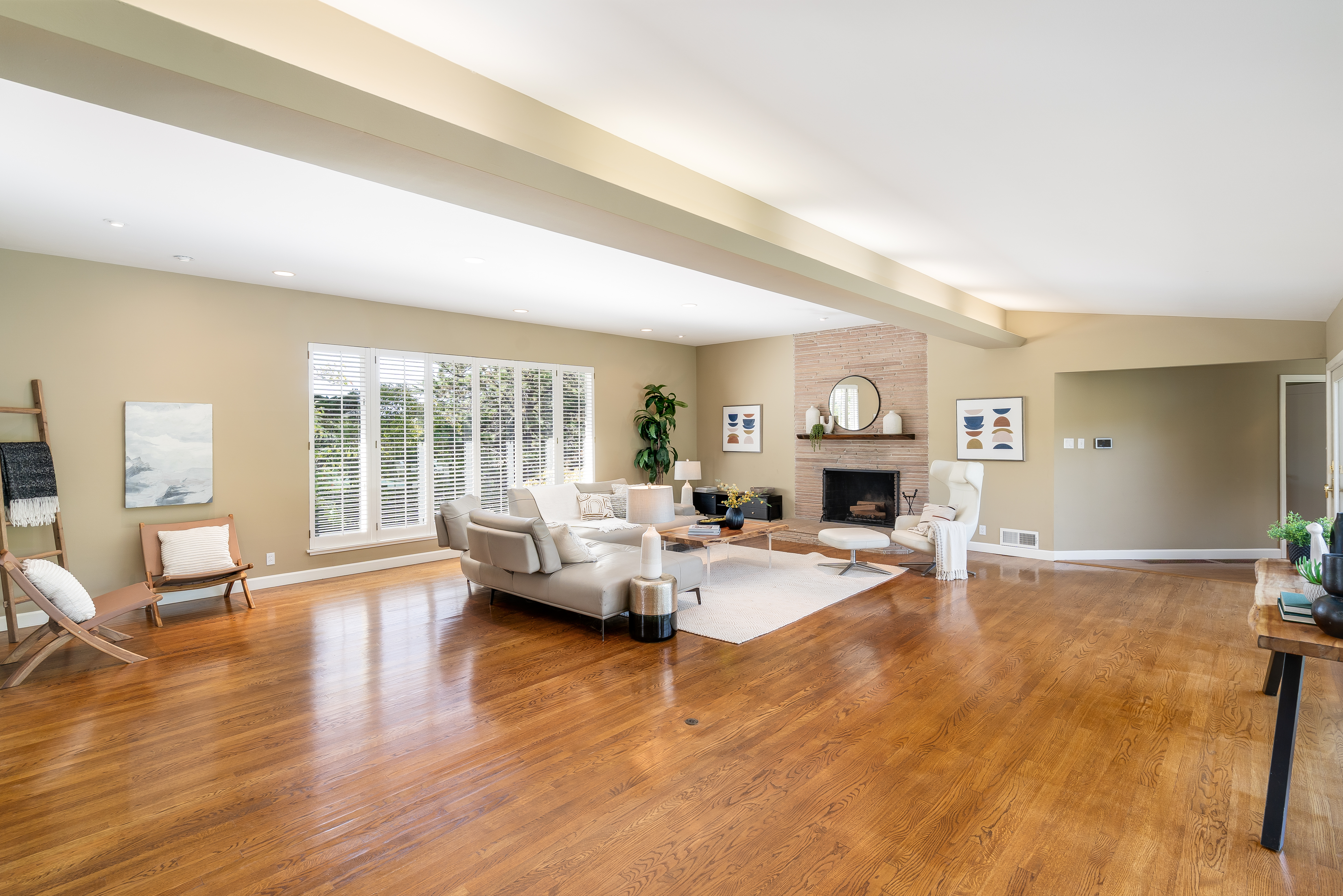  Piedmont Mid-Century Modern “Crescent” Home - 物件實景