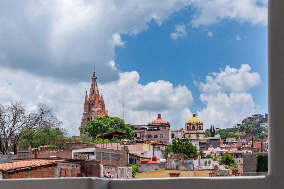 San Miguel de Allende, Guanajuato, 37700, Mexico, 3 Bedrooms Bedrooms, ,3 BathroomsBathrooms,Residential,For Sale,1917615