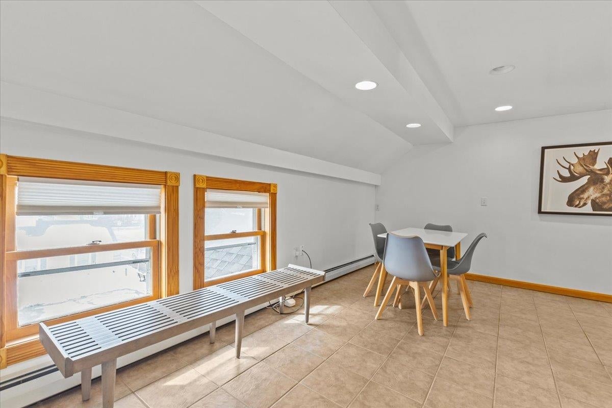 Stowe, Vermont, 05672, United States, 2 Bedrooms Bedrooms, ,1 BathroomBathrooms,Residential,For Sale,1746592