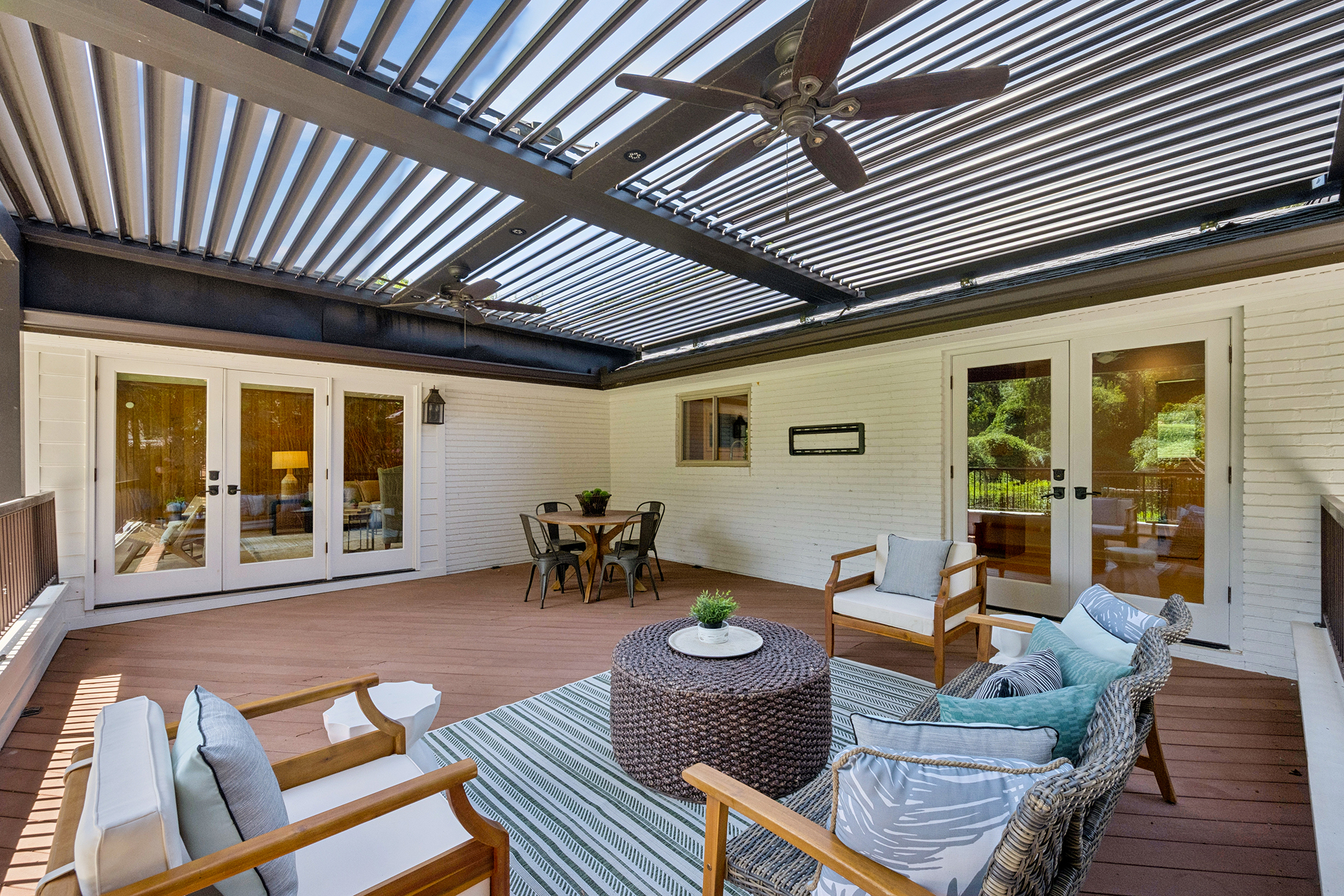  Thoughtfully Renovated Mid-Century Modern in Morningside - 物件實景