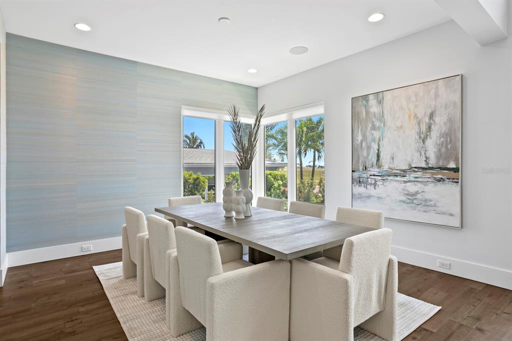 Tampa, Florida, 33606, United States, 5 Bedrooms Bedrooms, ,7 BathroomsBathrooms,Residential,For Sale,1779017