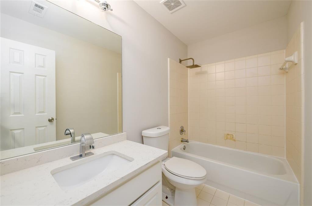 Lawrenceville, Georgia, 30043, United States, 6 Bedrooms Bedrooms, ,5 BathroomsBathrooms,Residential,For Sale,1988331