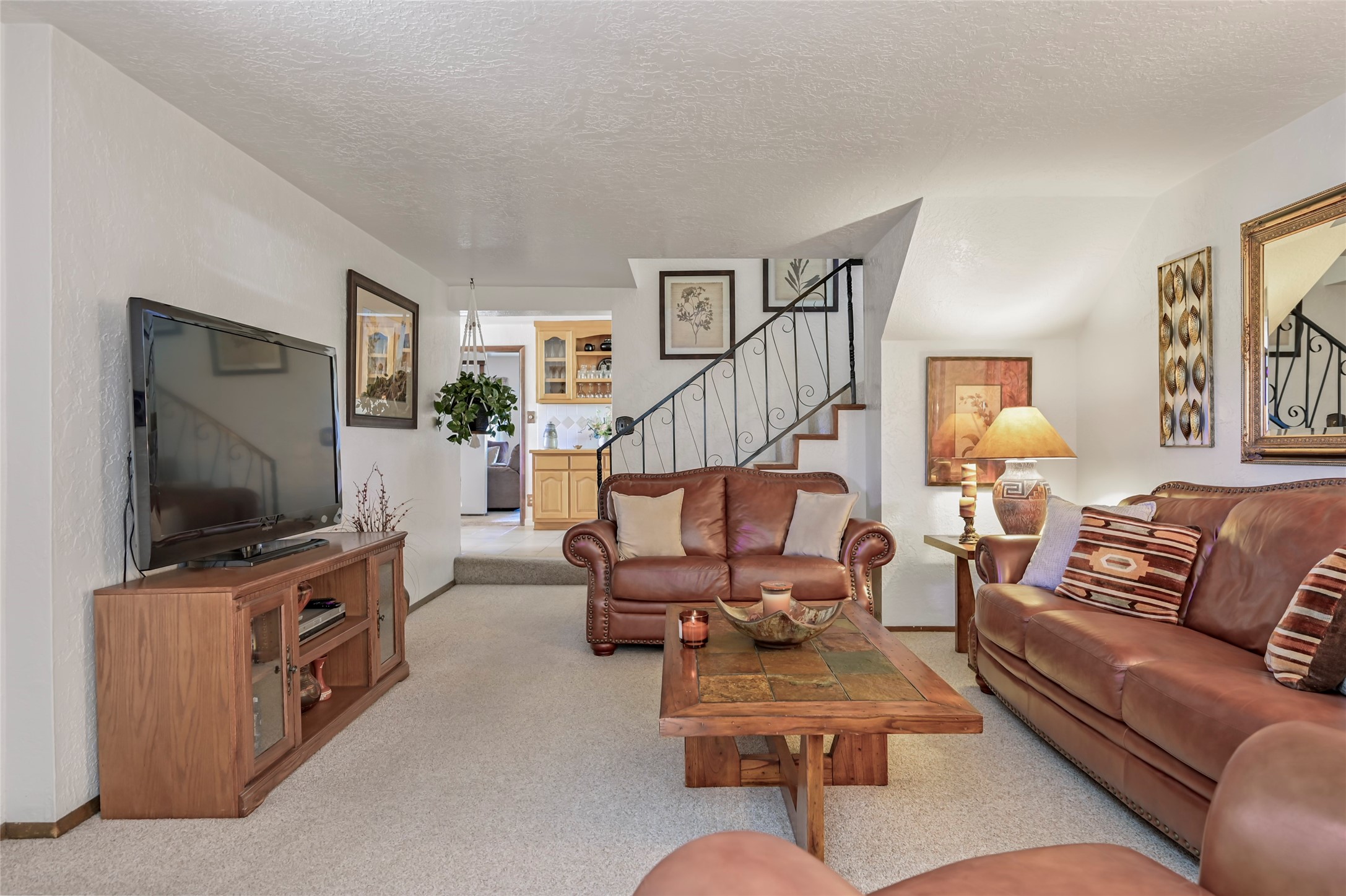  1307 Camino Sierra Vista - 物件實景