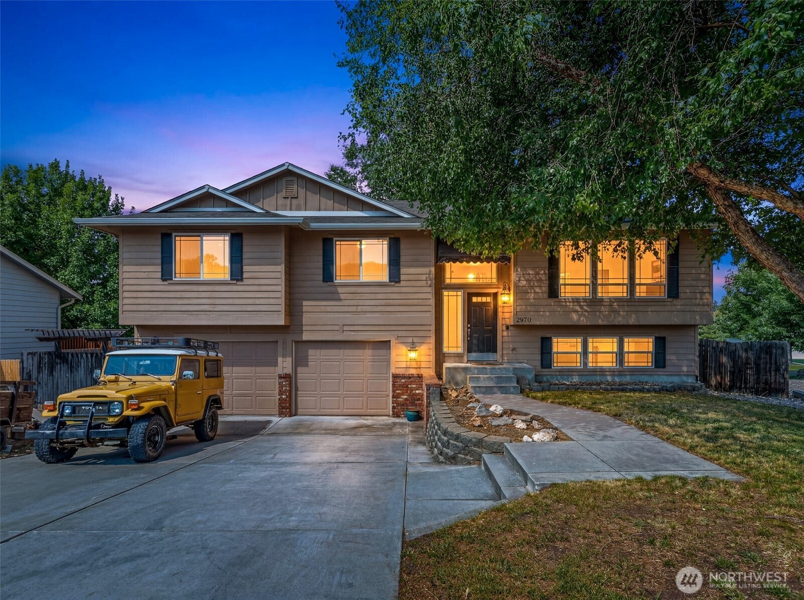 Cascade Rdg, East Wenatchee, WA 98802