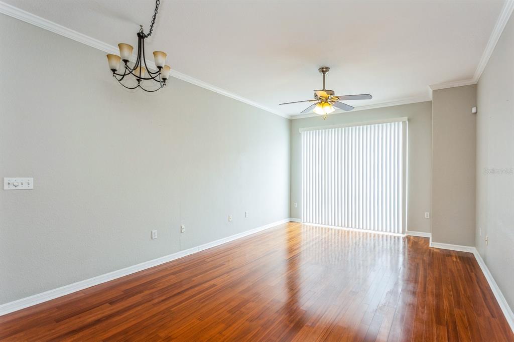 Tampa, Florida, 33602, United States, 2 Bedrooms Bedrooms, ,2 BathroomsBathrooms,Residential,For Sale,1901448