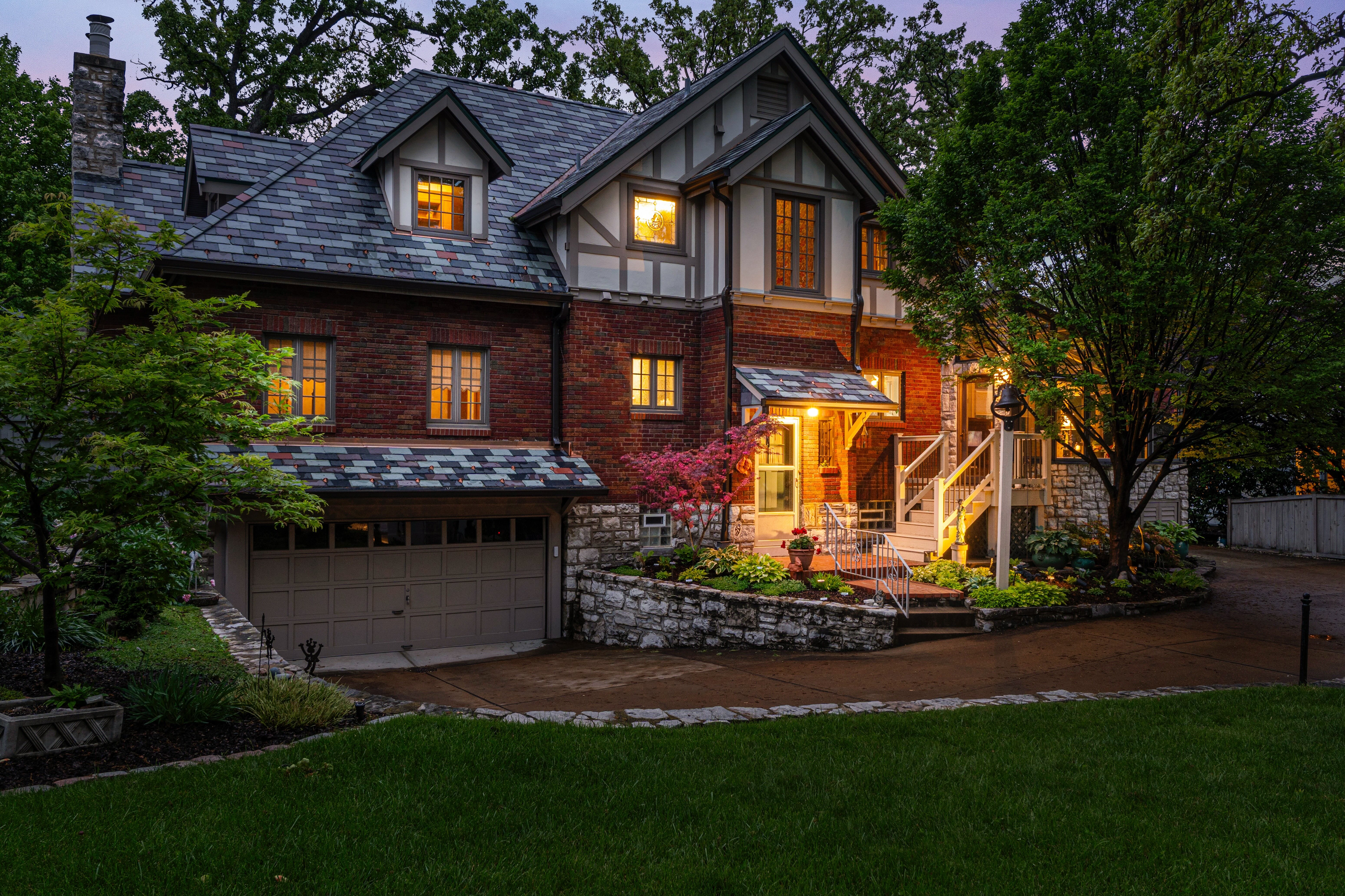  A once-in-a-lifetime opportunity in Webster Groves - 物件實景
