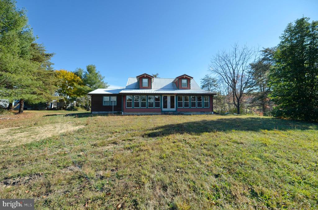 Bloomery, West Virginia, 26817, United States, 3 Bedrooms Bedrooms, ,2 BathroomsBathrooms,Residential,For Sale,1980909