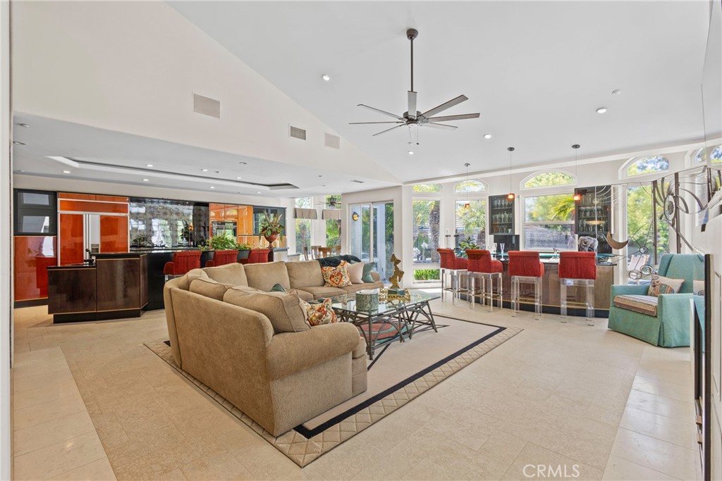 Claremont, California, 91711, United States, 4 Bedrooms Bedrooms, ,6 BathroomsBathrooms,Residential,For Sale,1893668