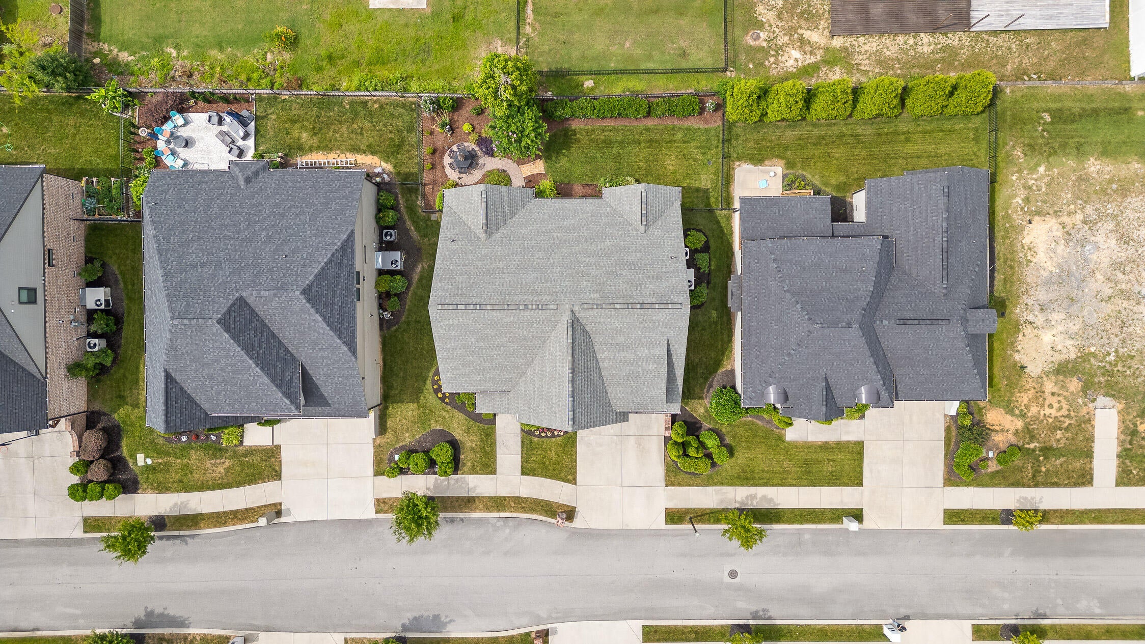 7868 Eden Court, Chattanooga, Tennessee, 37421, United States, 3 Bedrooms Bedrooms, ,3 BathroomsBathrooms,Residential,For Sale,7868 Eden Court,1634675