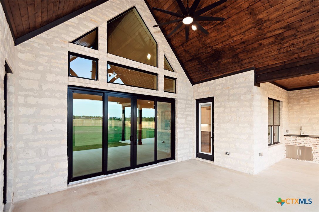 Salado, Texas, 76571, United States, 4 Bedrooms Bedrooms, ,4 BathroomsBathrooms,Residential,For Sale,1900764