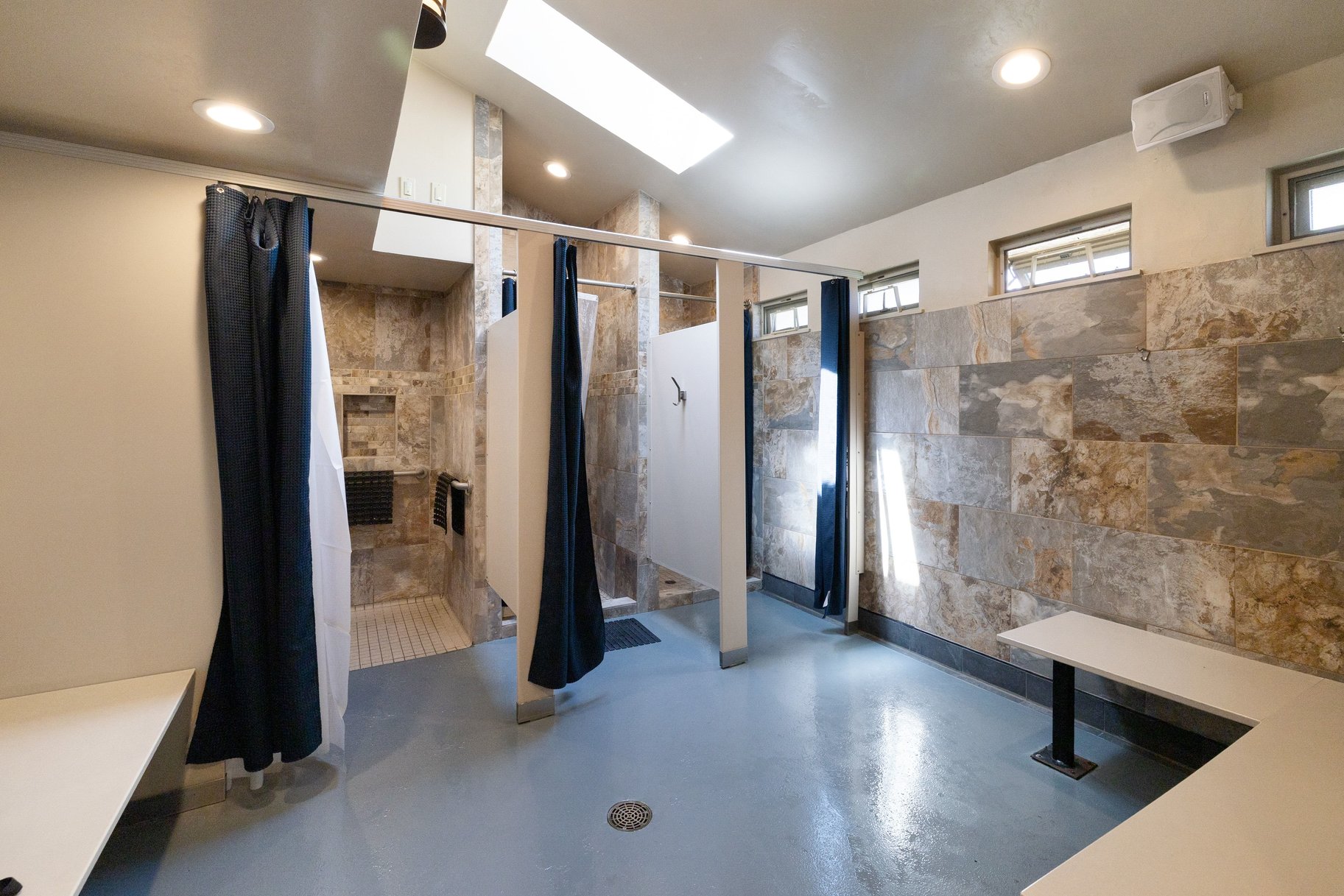  Tahoe Keys Waterfront Townhome - 物件實景
