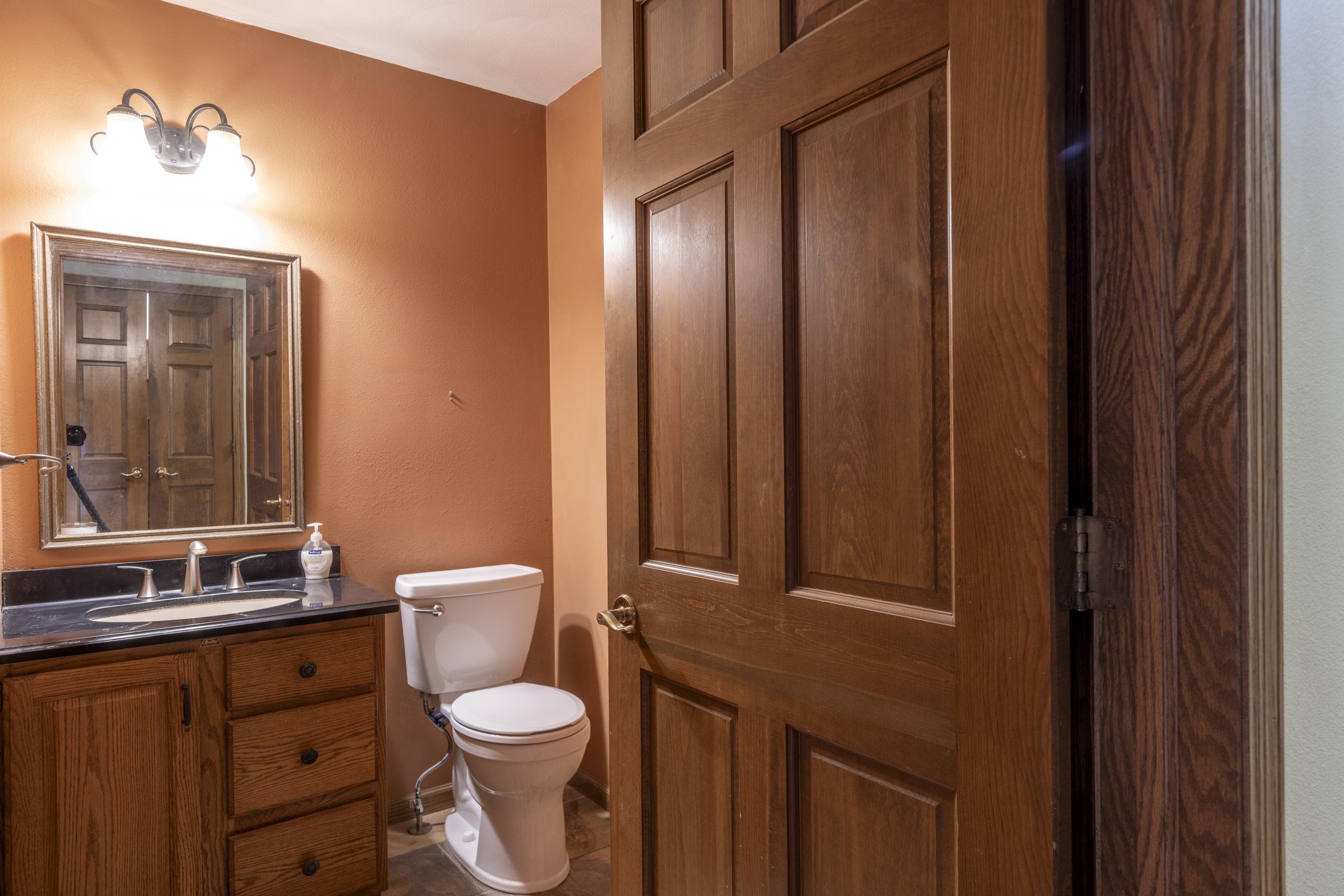 Janesville, Wisconsin, 53545, United States, 3 Bedrooms Bedrooms, ,3 BathroomsBathrooms,Residential,For Sale,1998012